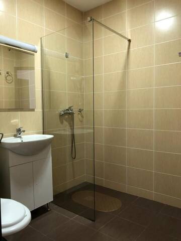 Фото номера Двухместный номер с 1 кроватью, вид на озеро Гостевой дом Casa Celestin г. Ешелница 11